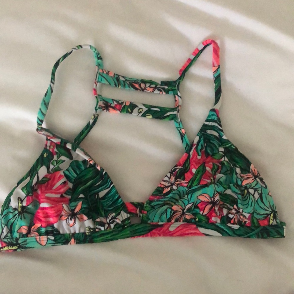 Swim suit top